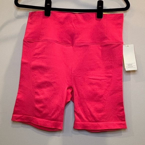 all in motion Women's Pink Shorts - Picture 1 of 3